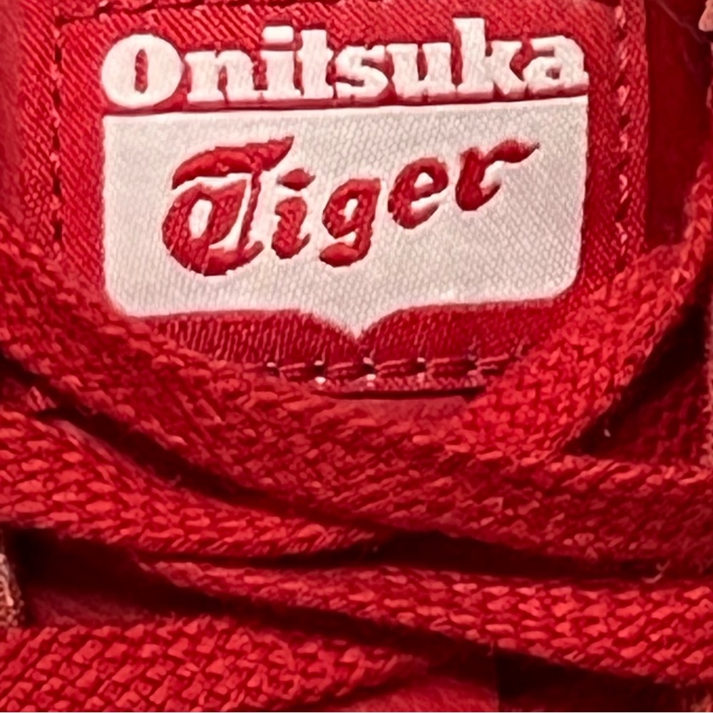 ASICS Onitsuka Tiger Mexico 66 Minnie Mouse Sneakers Size
5.5 US - Picture 8 of 10